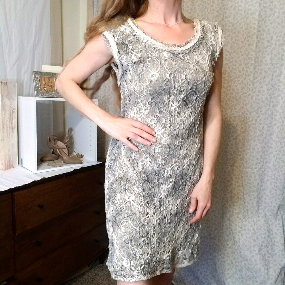 Beige but beautiful! Sz 8 Sheath